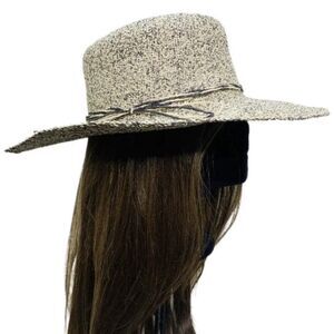 Universal Thread Women’s Tan Wide Brim Adjustable Cooling Sun Hat Fedora